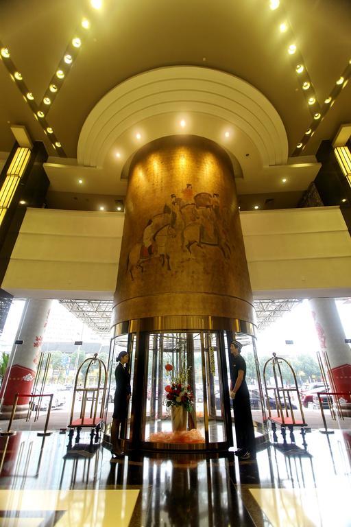 Changzhou Grand Hotel Bagian luar foto