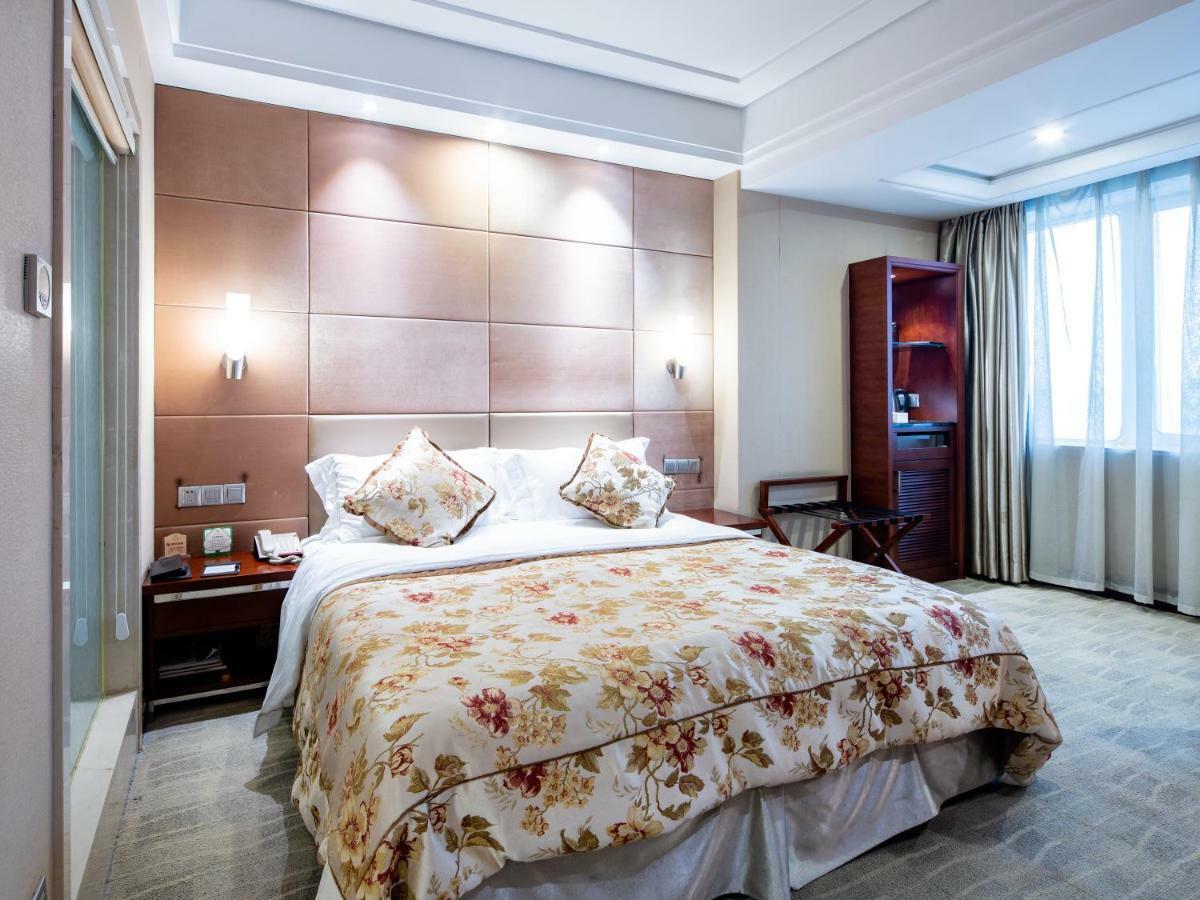 Changzhou Grand Hotel Bagian luar foto