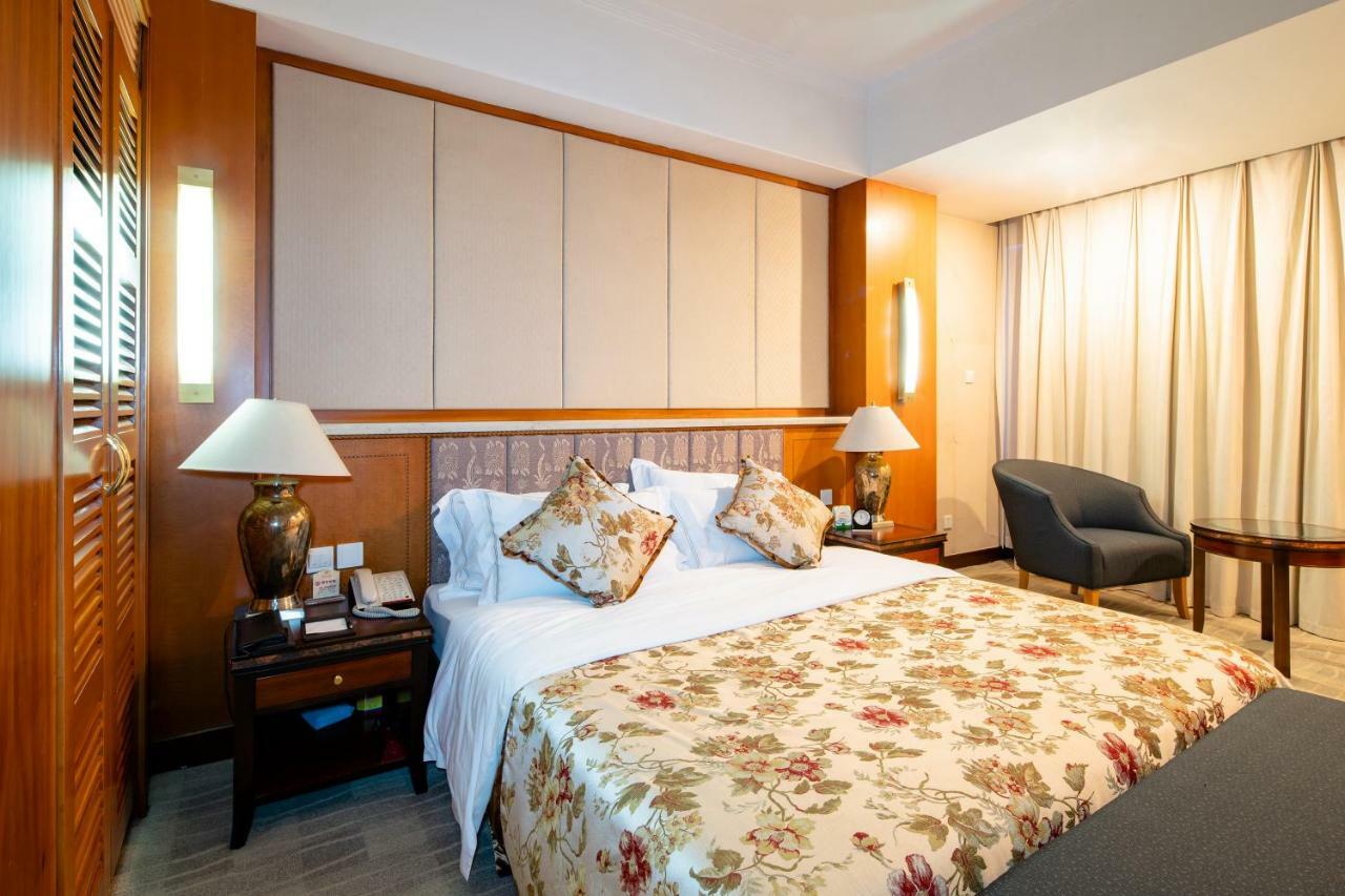 Changzhou Grand Hotel Bagian luar foto