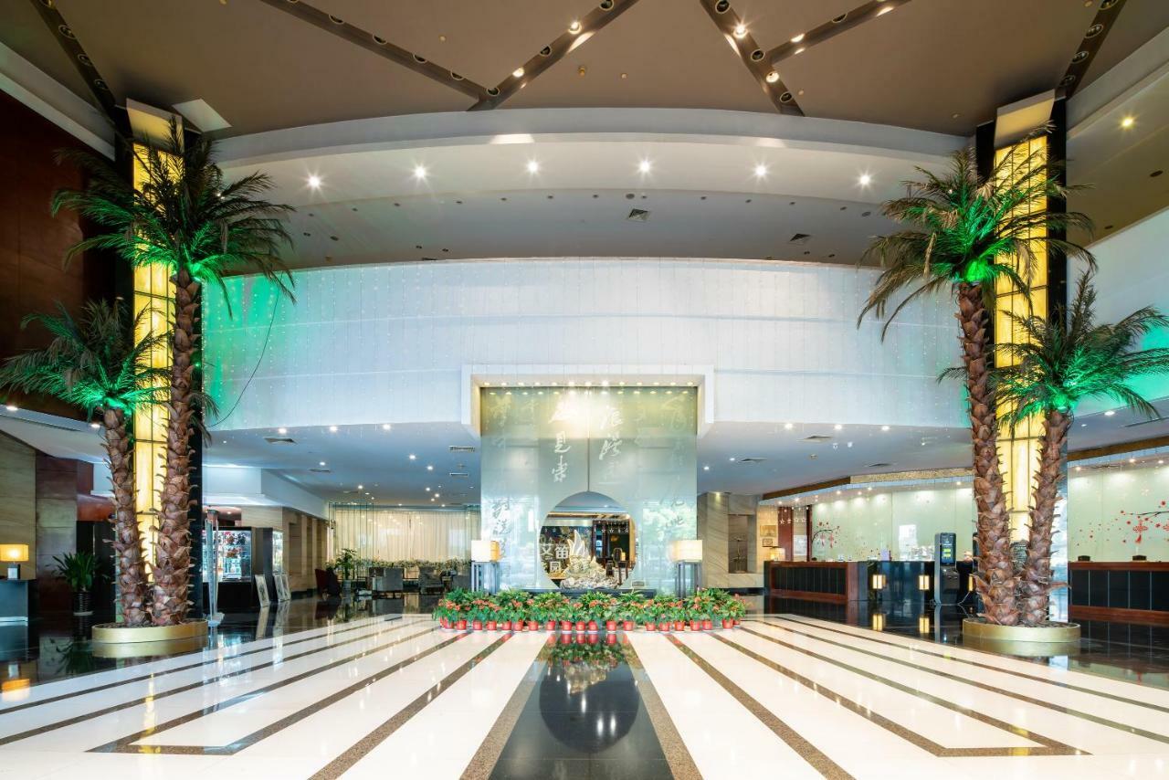 Changzhou Grand Hotel Bagian luar foto